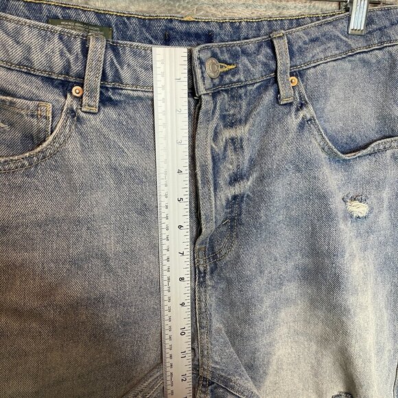 Wild Fable Women 90s Baggy Grunge Distressed High Rise Bermuda Denim Shorts 12 - Picture 12 of 14